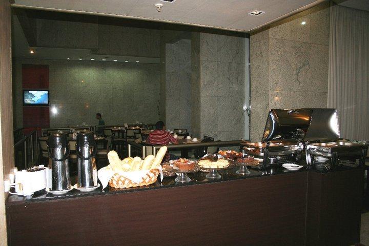 Bristol Merit Hotel Belo Horizonte Restaurante foto